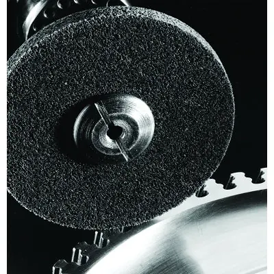 SK0383667-US20260702-105043-0 3M 7000045847 Cut and Polish Unitized Discs 3 Inches 18,100 RPM - Image 1